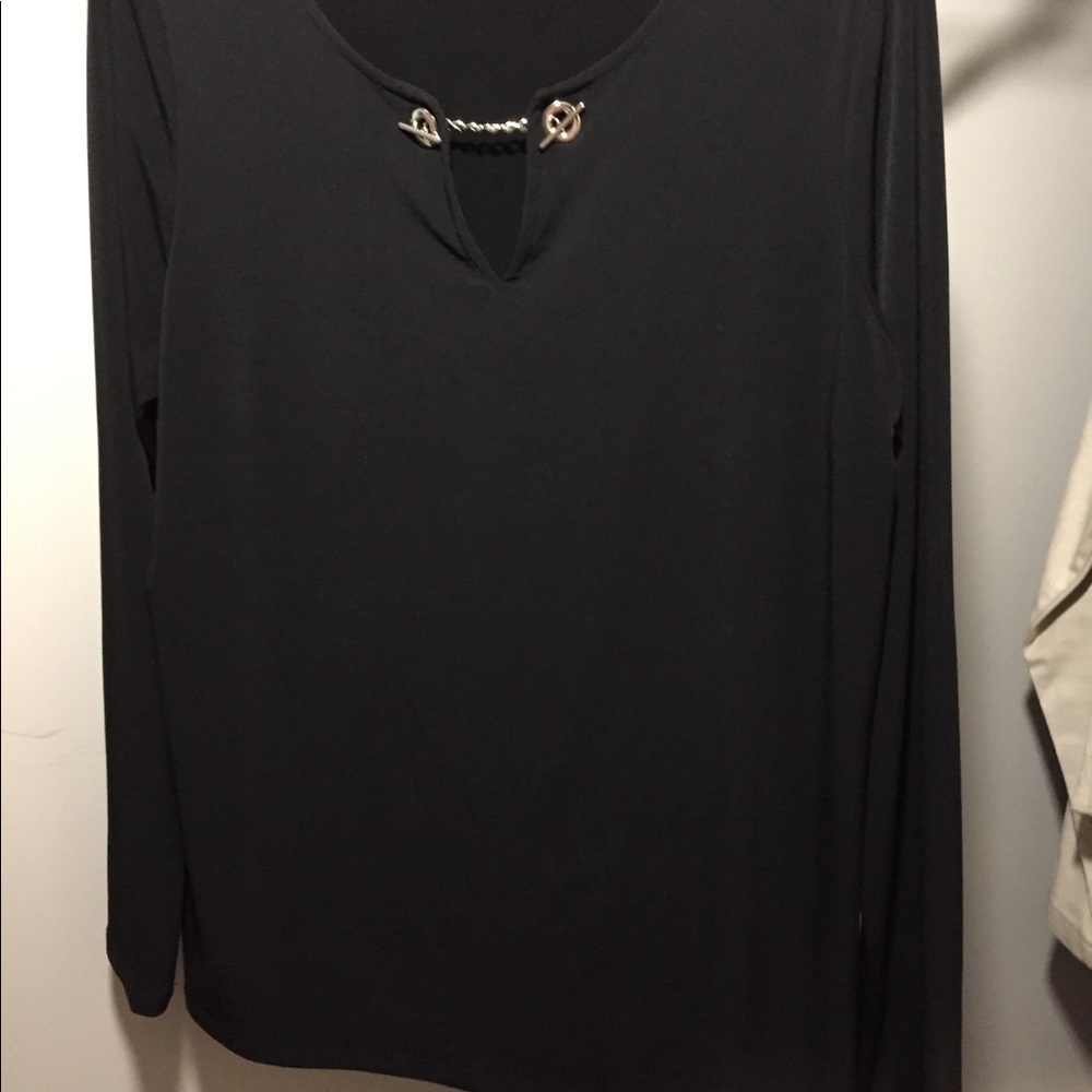 Women’s Tahari Brand Black Blouse w/ Metal Accents - Picture 3 of 8